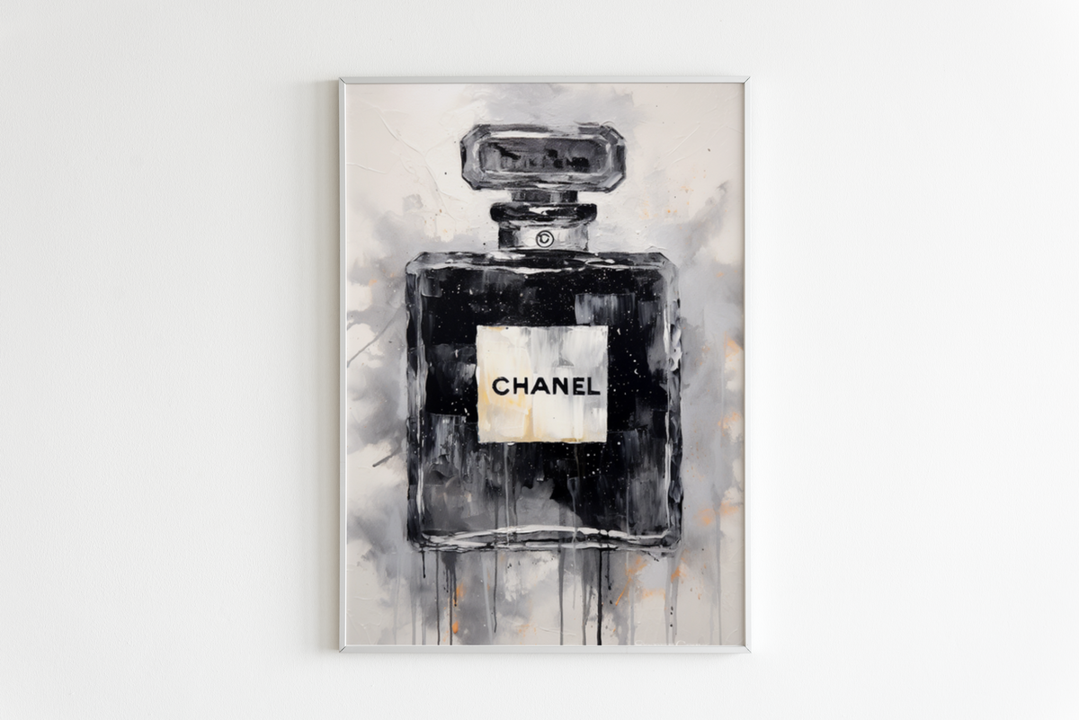 Coco Chanel Perfume en un interior