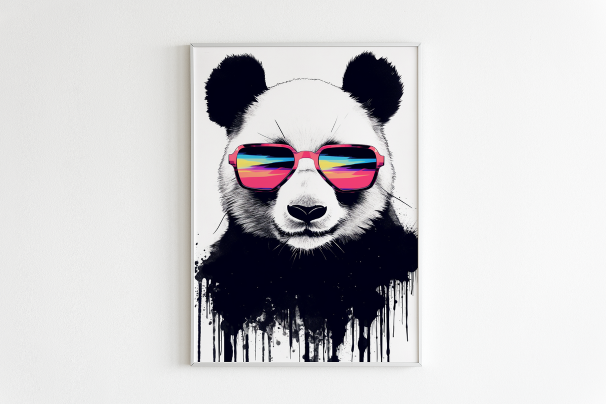Panda con Gafas de Sol Rosas en un interior