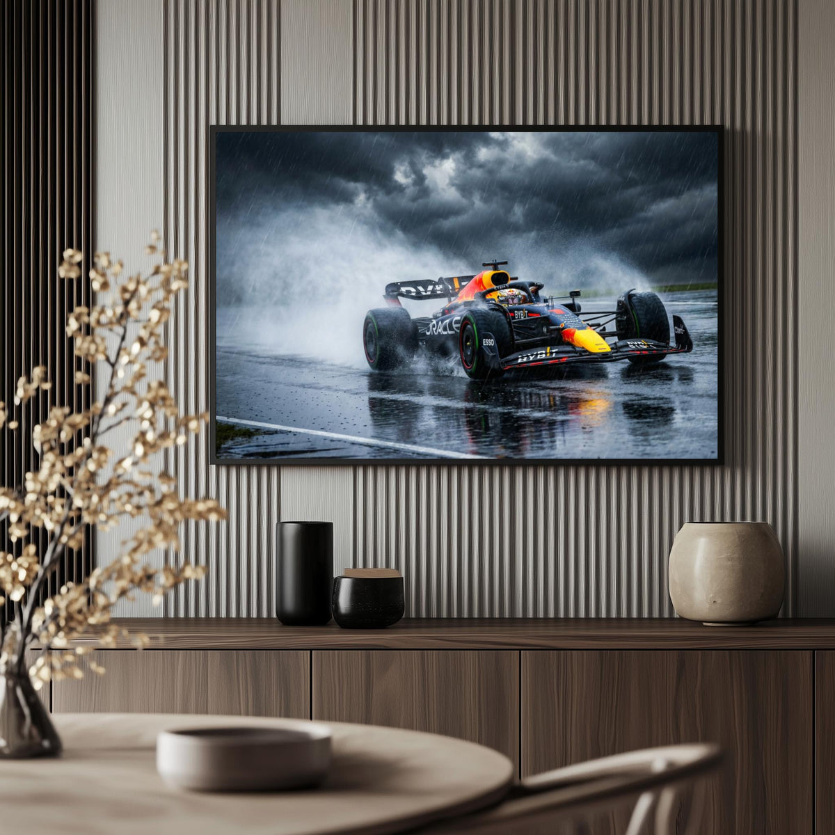 F1 Max Verstappen en un interior