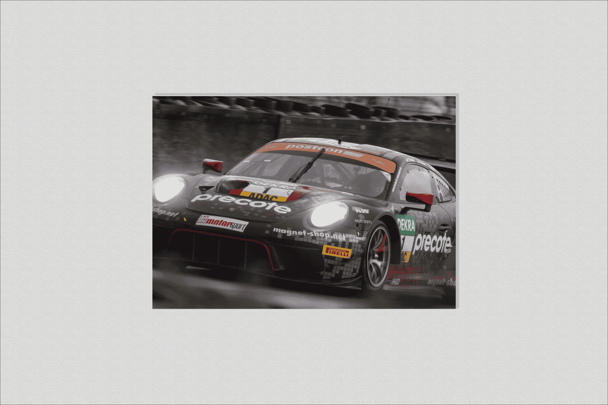 Porsche en Carrera en un interior