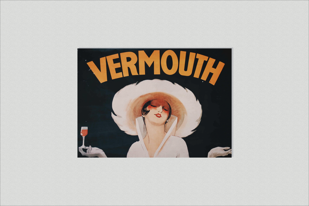 Vermouth Vintage en un interior