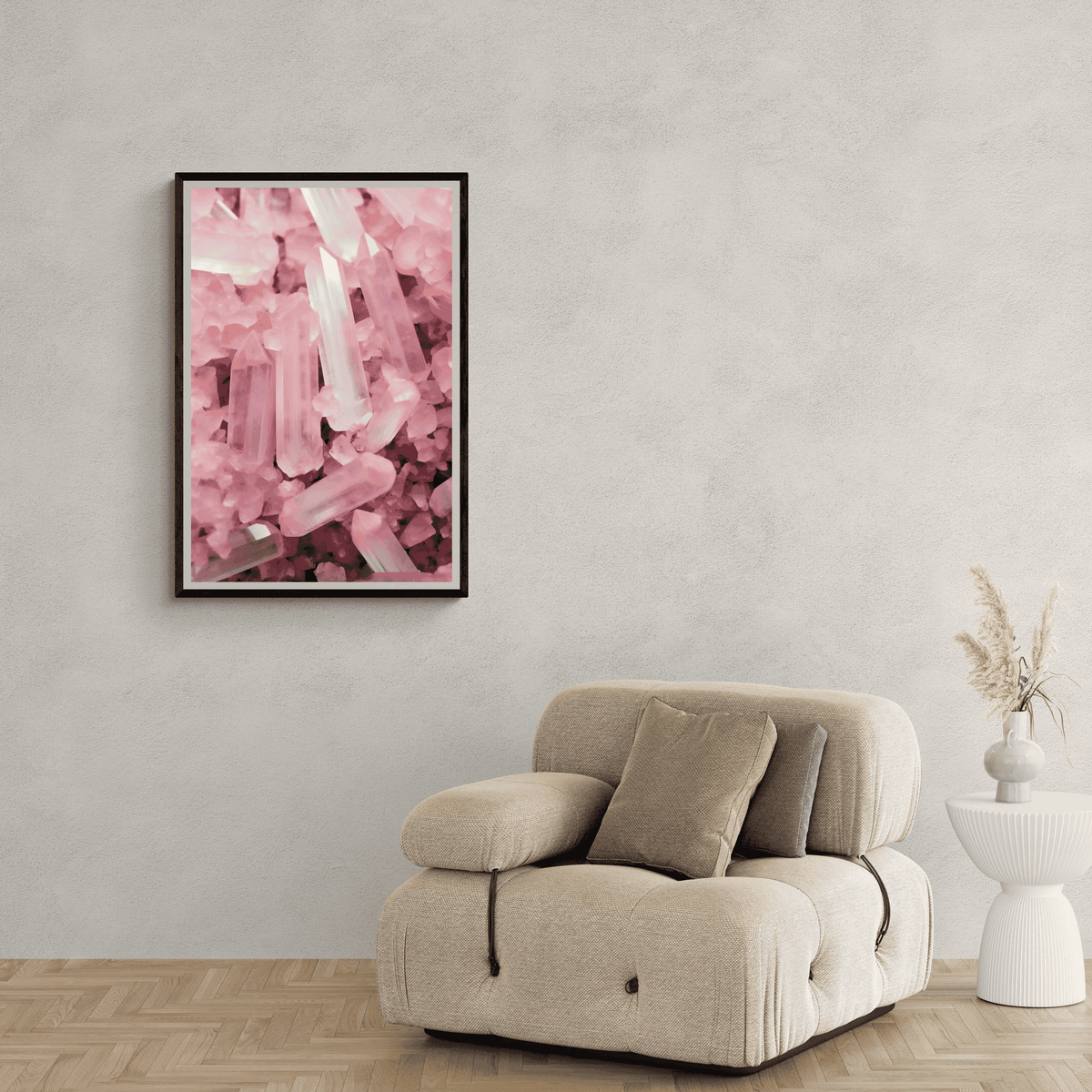 Cristales Rosas en un interior
