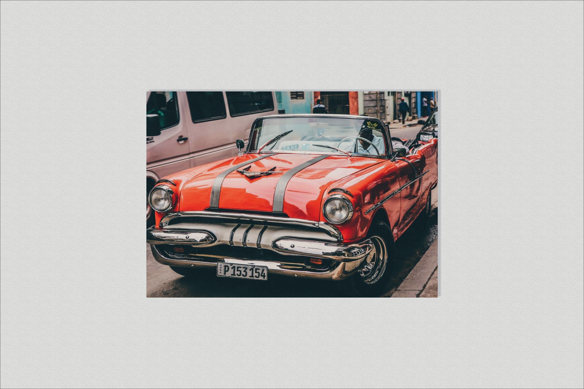 Oldtimer dans un intérieur