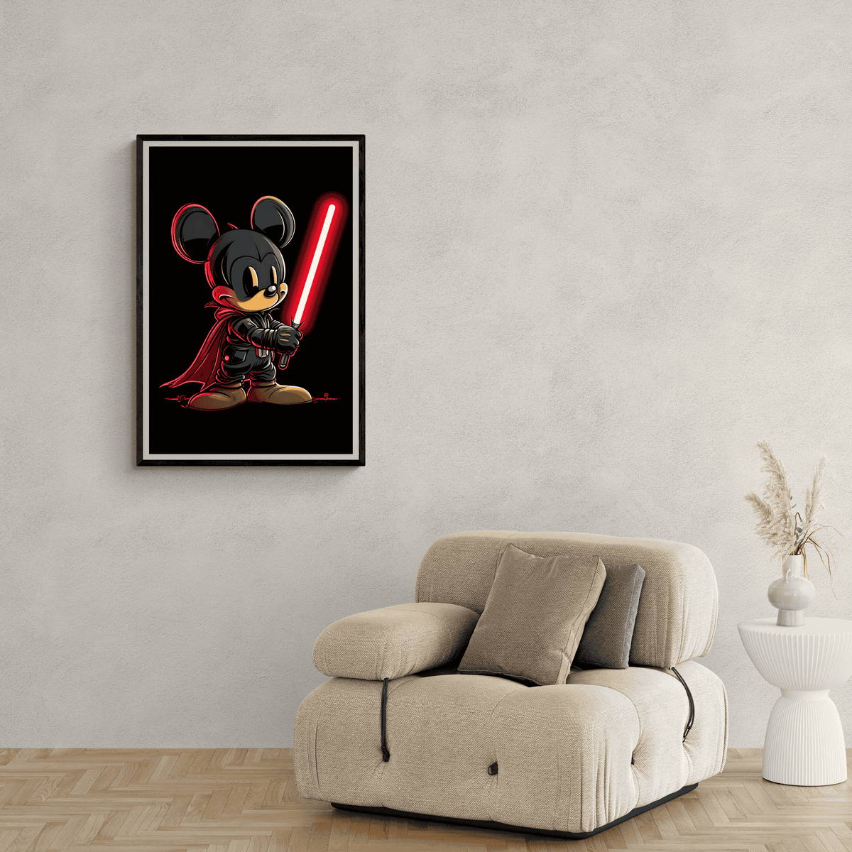 Darth Mickey Mouse en un interior