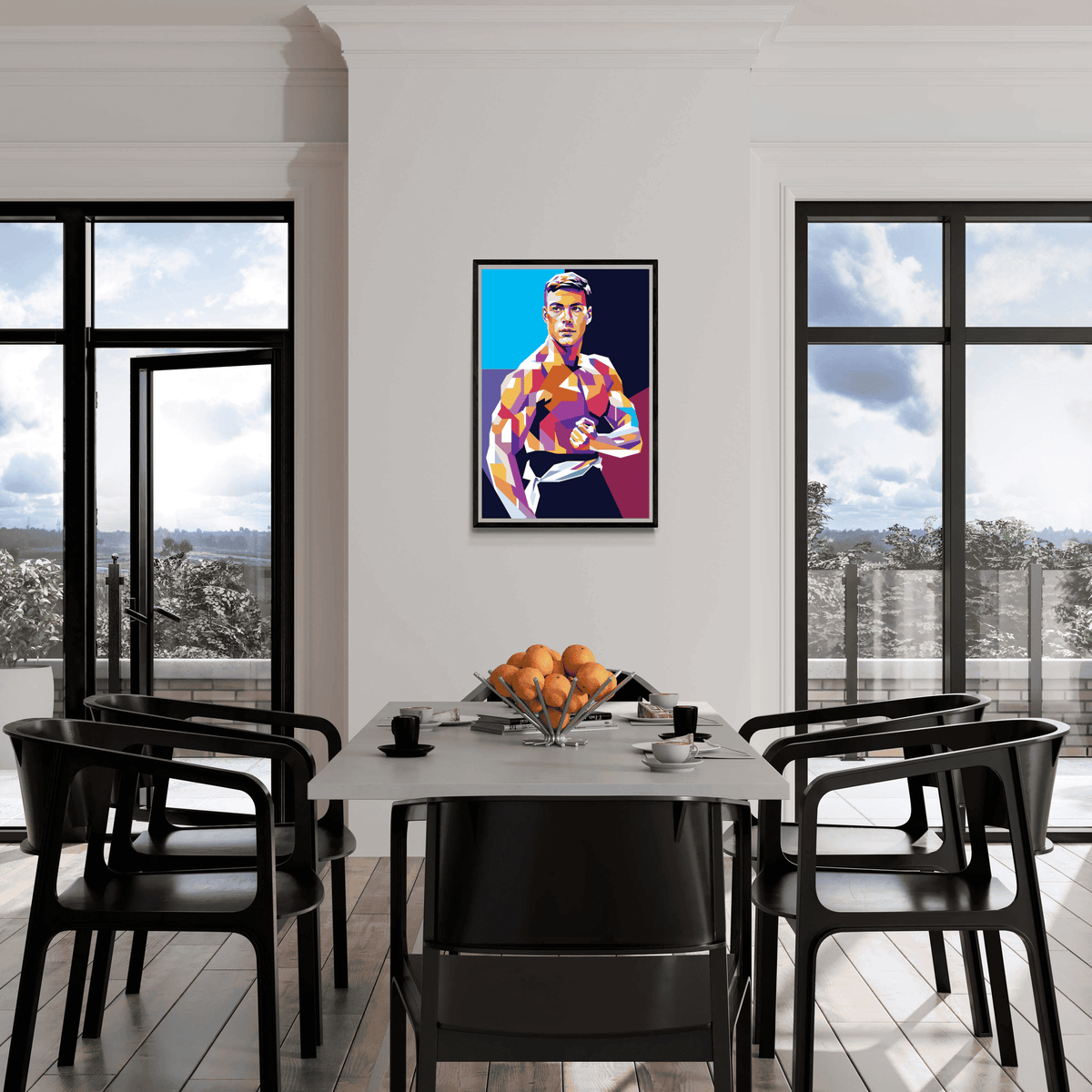 Jean Claude van Damme en un interior