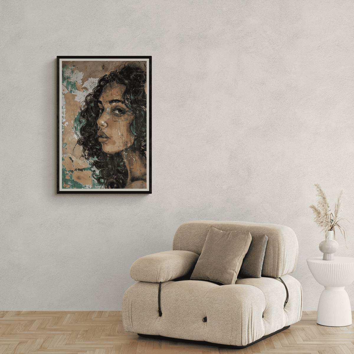 Mujer Árabe en un interior