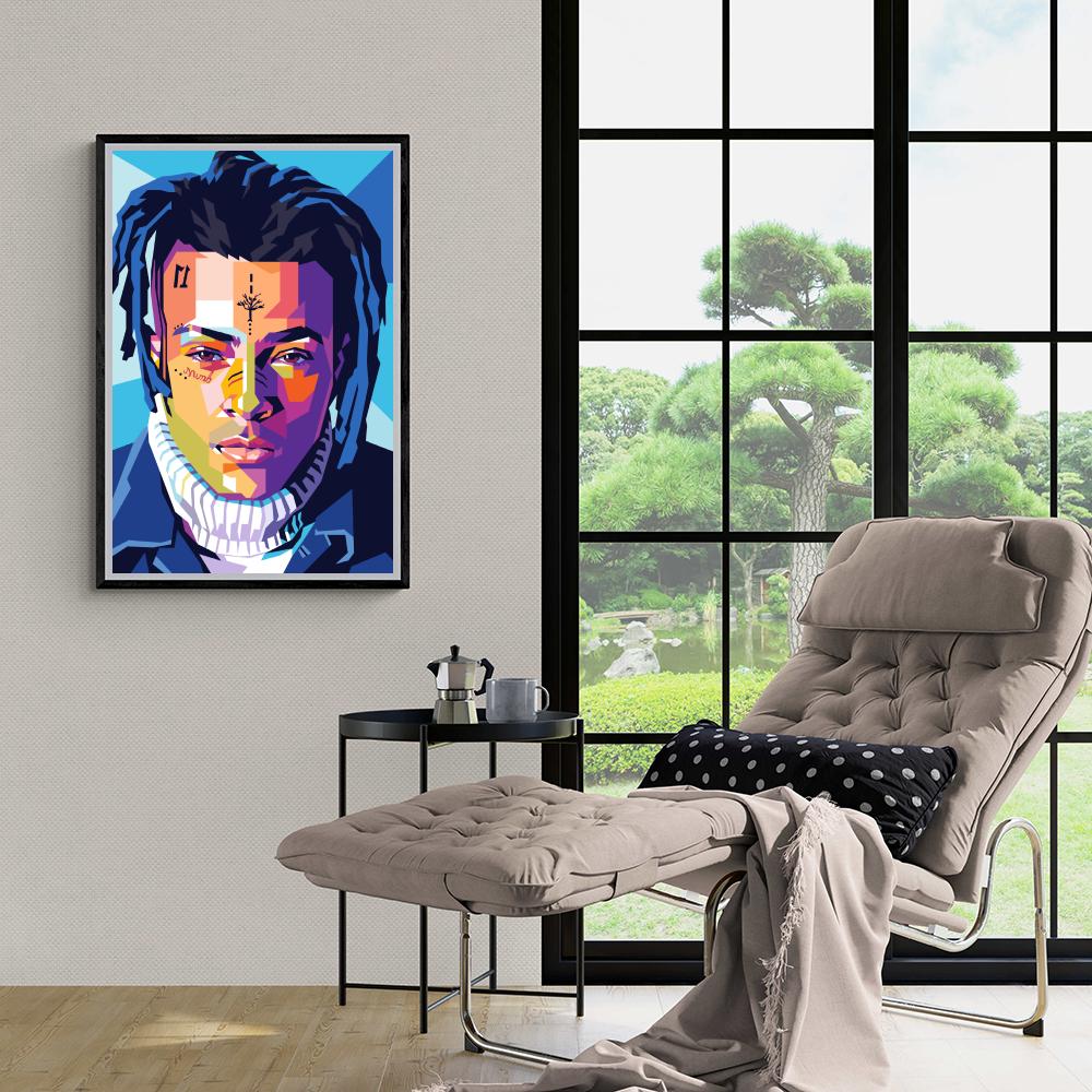 XXXTentacion en un interior