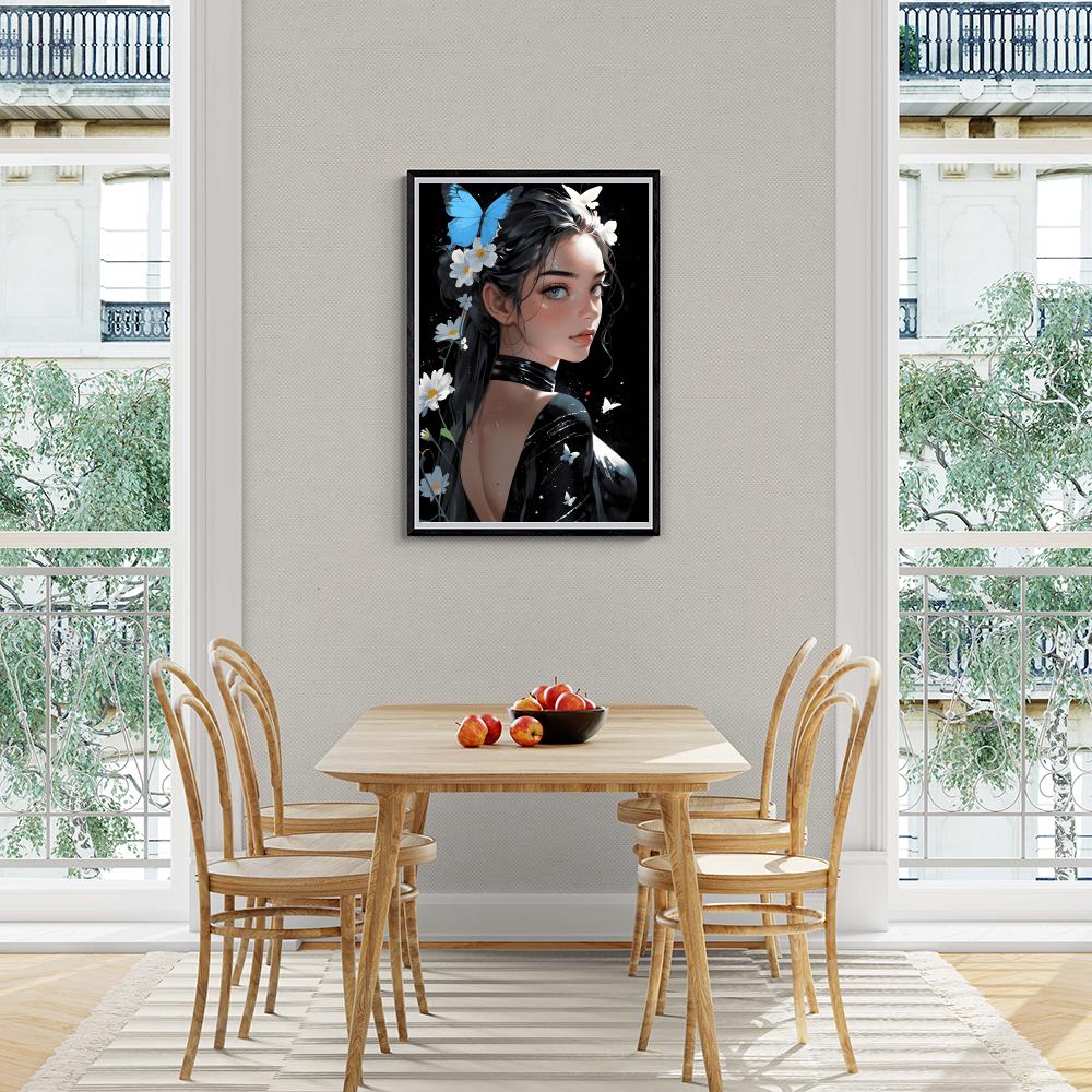 Fille Papillon Bleue dans un intérieur