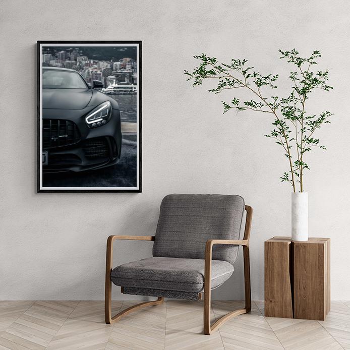Mercedes AMG dans un intérieur