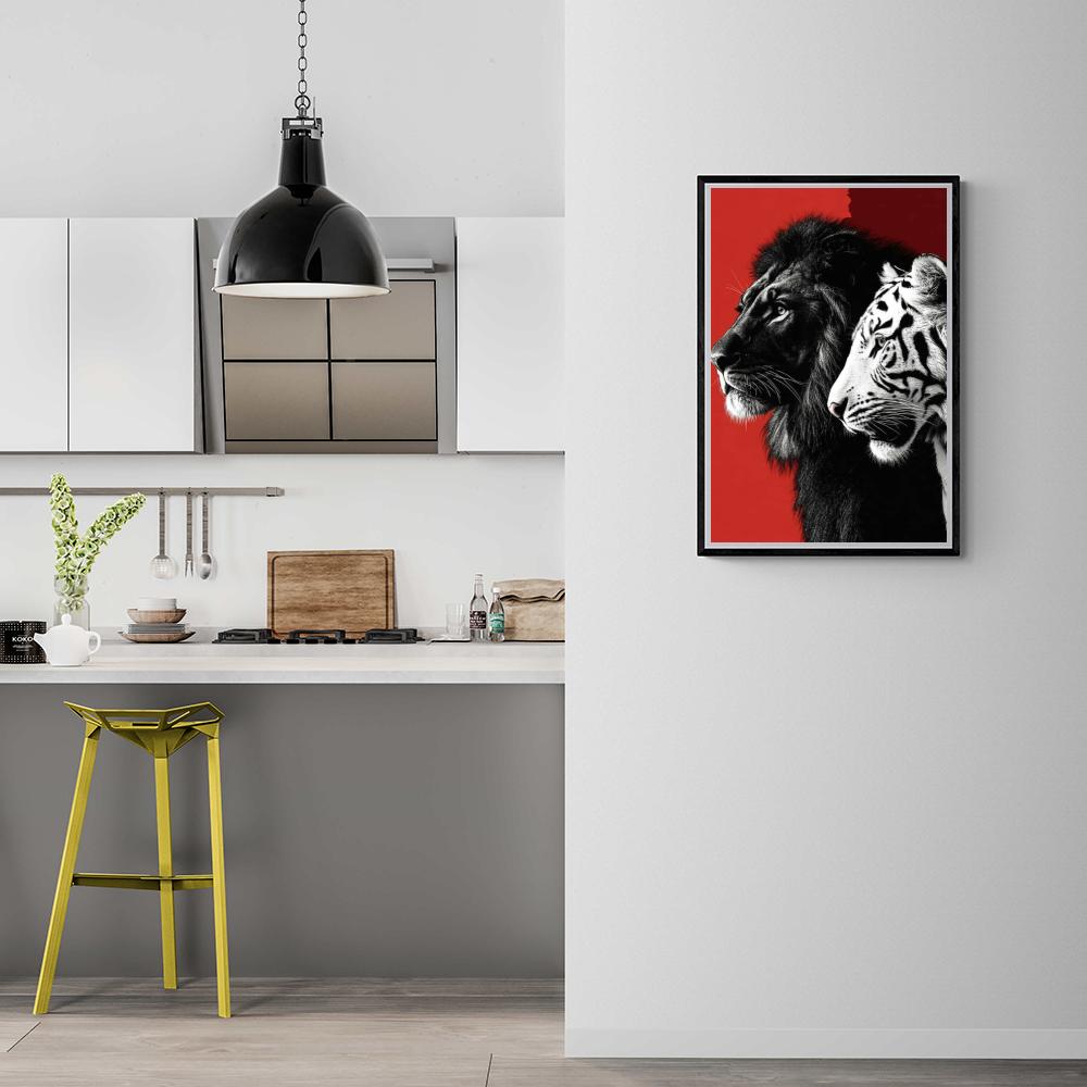 Lion et Tigre dans un intérieur