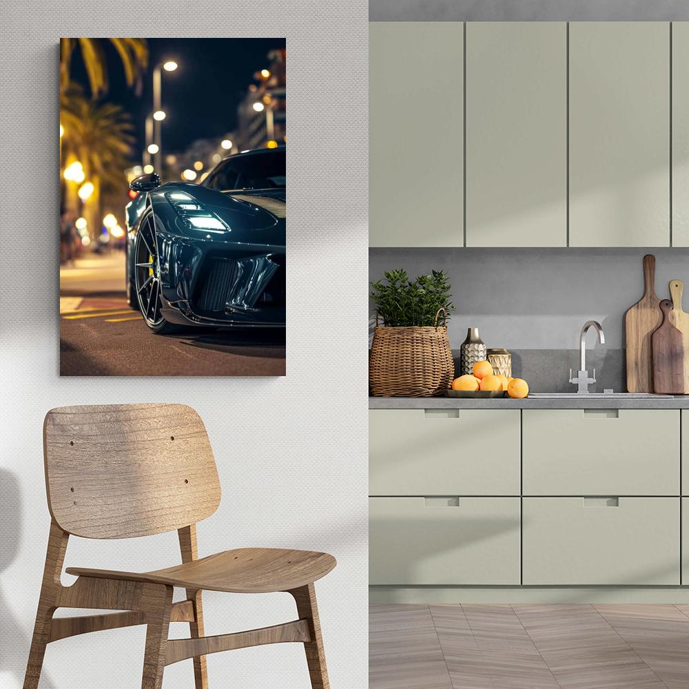 Voiture de Luxe Noire dans un intérieur