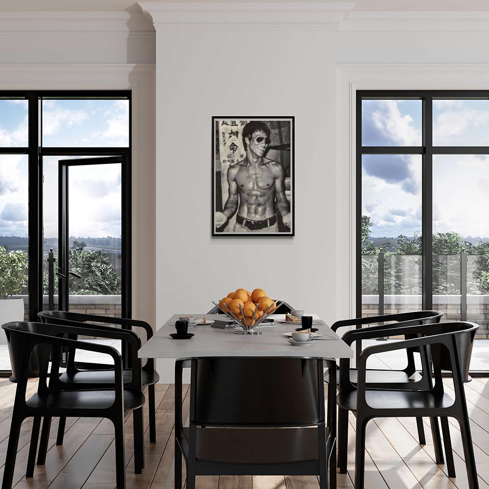 Bruce Lee dans un intérieur