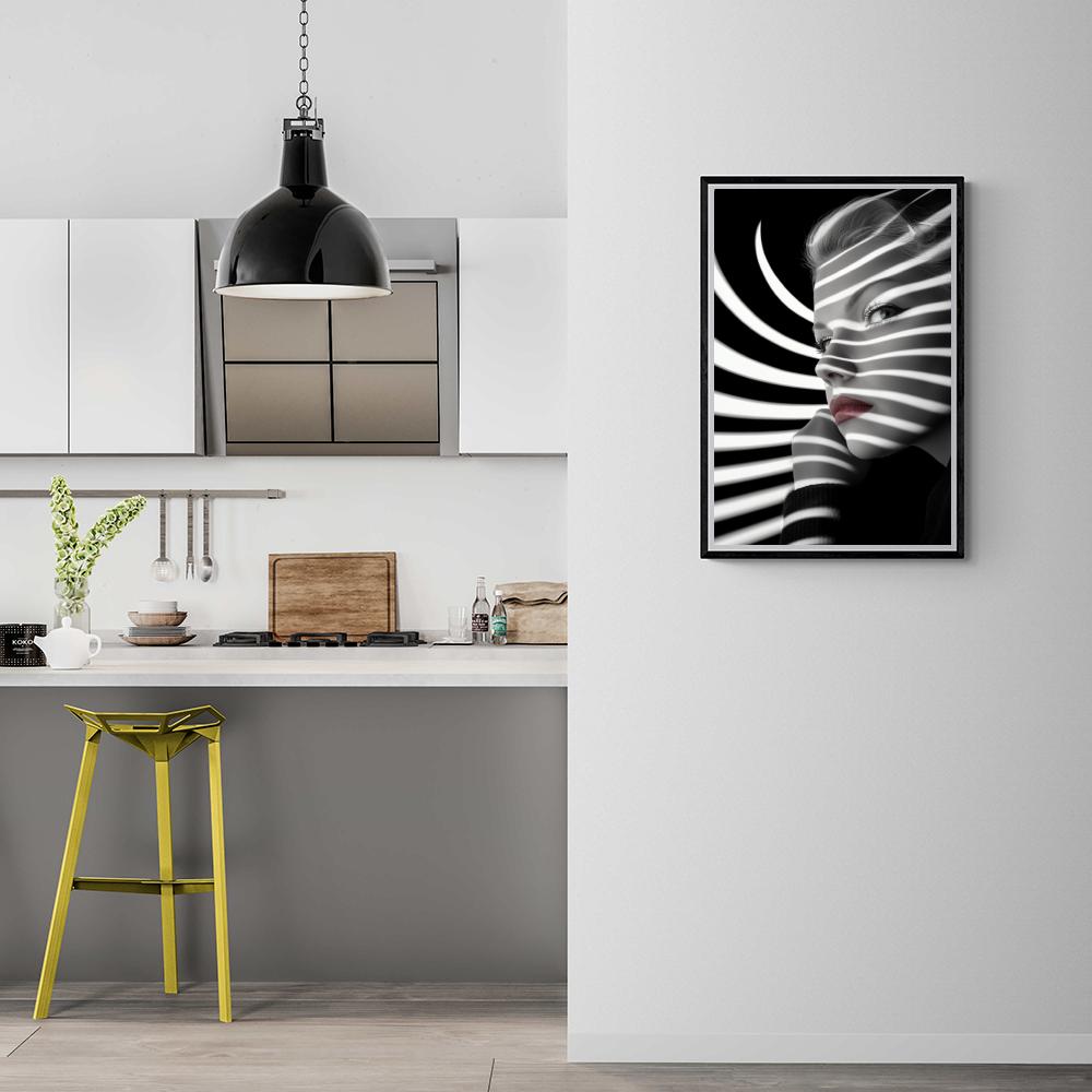Ombres et rayures dans un intérieur