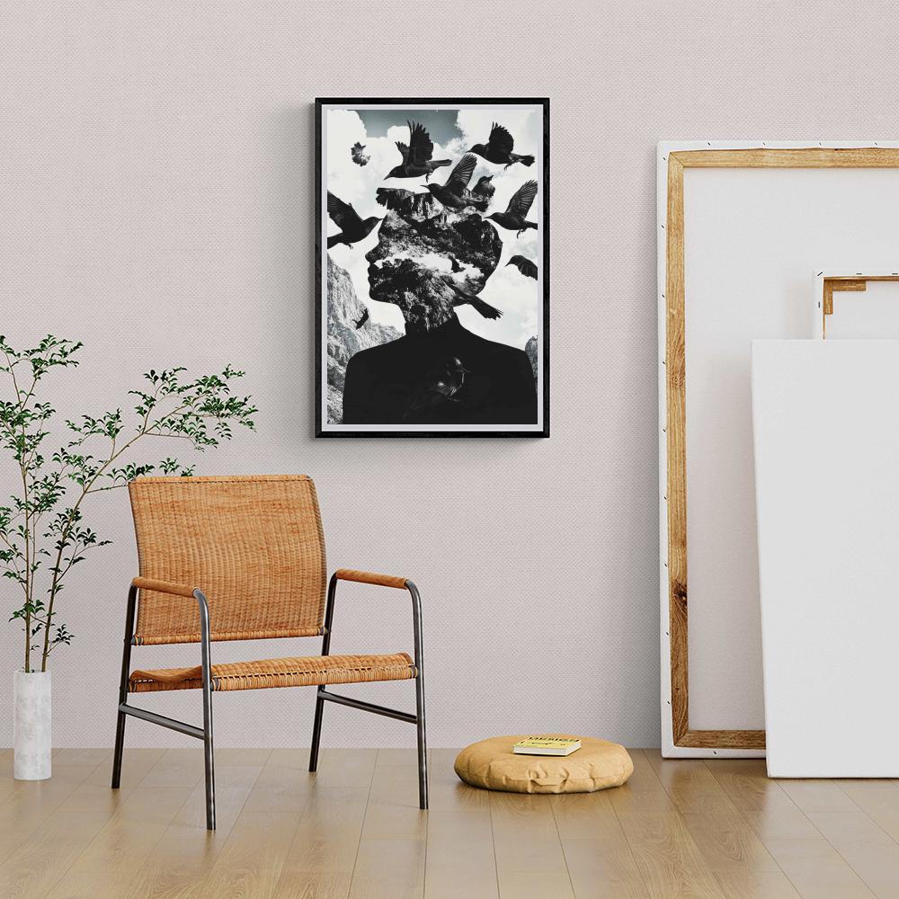 Femme Corbeaux dans un intérieur