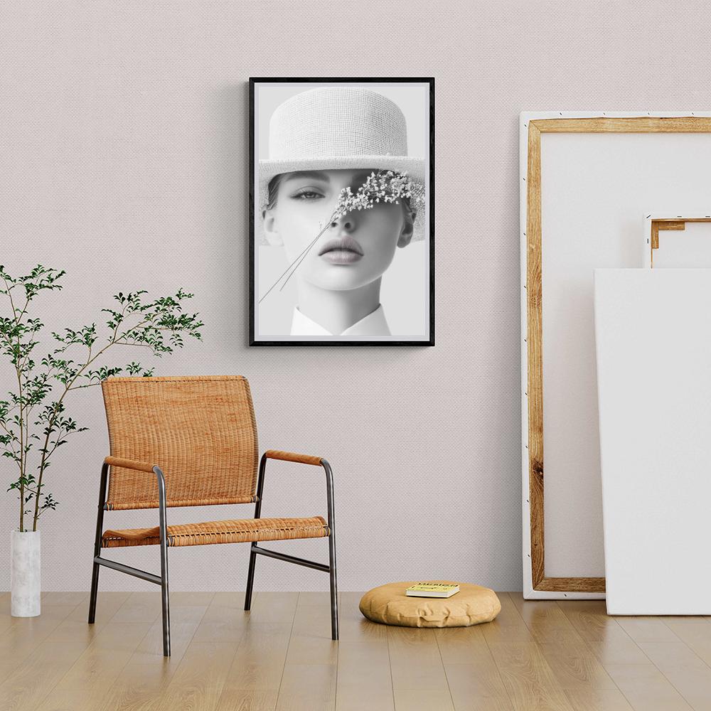 Portrait de Femme dans un intérieur