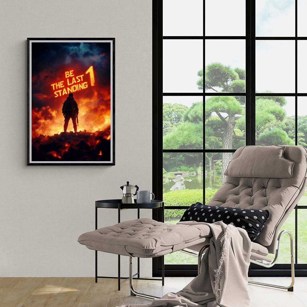 Last 1 Standing dans un intérieur