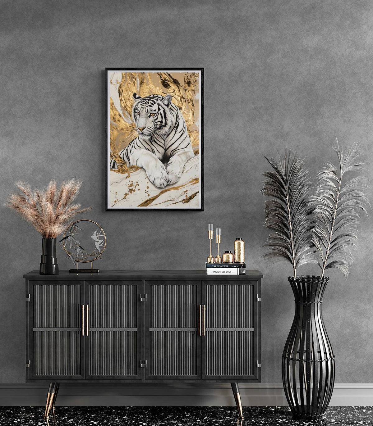 Tigre Doré dans un intérieur