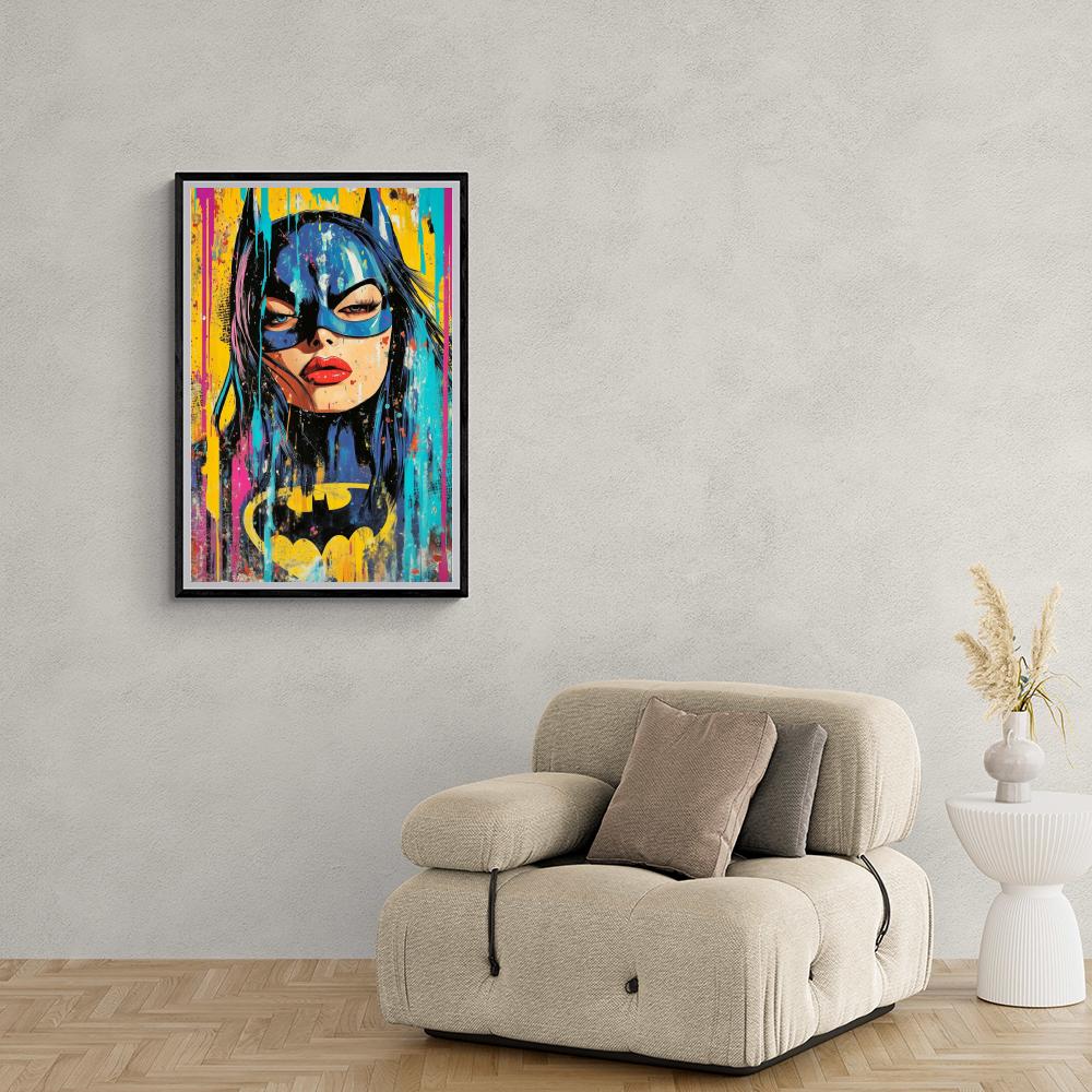 Batgirl dans un intérieur