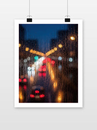 Raindrops Window Night im Interieur (7)