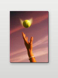 Tennis Ball Serve im Interieur (6)
