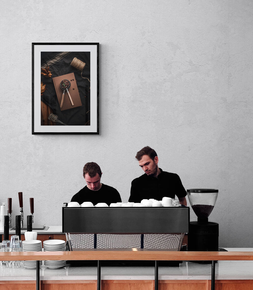 Póster Café en un interior