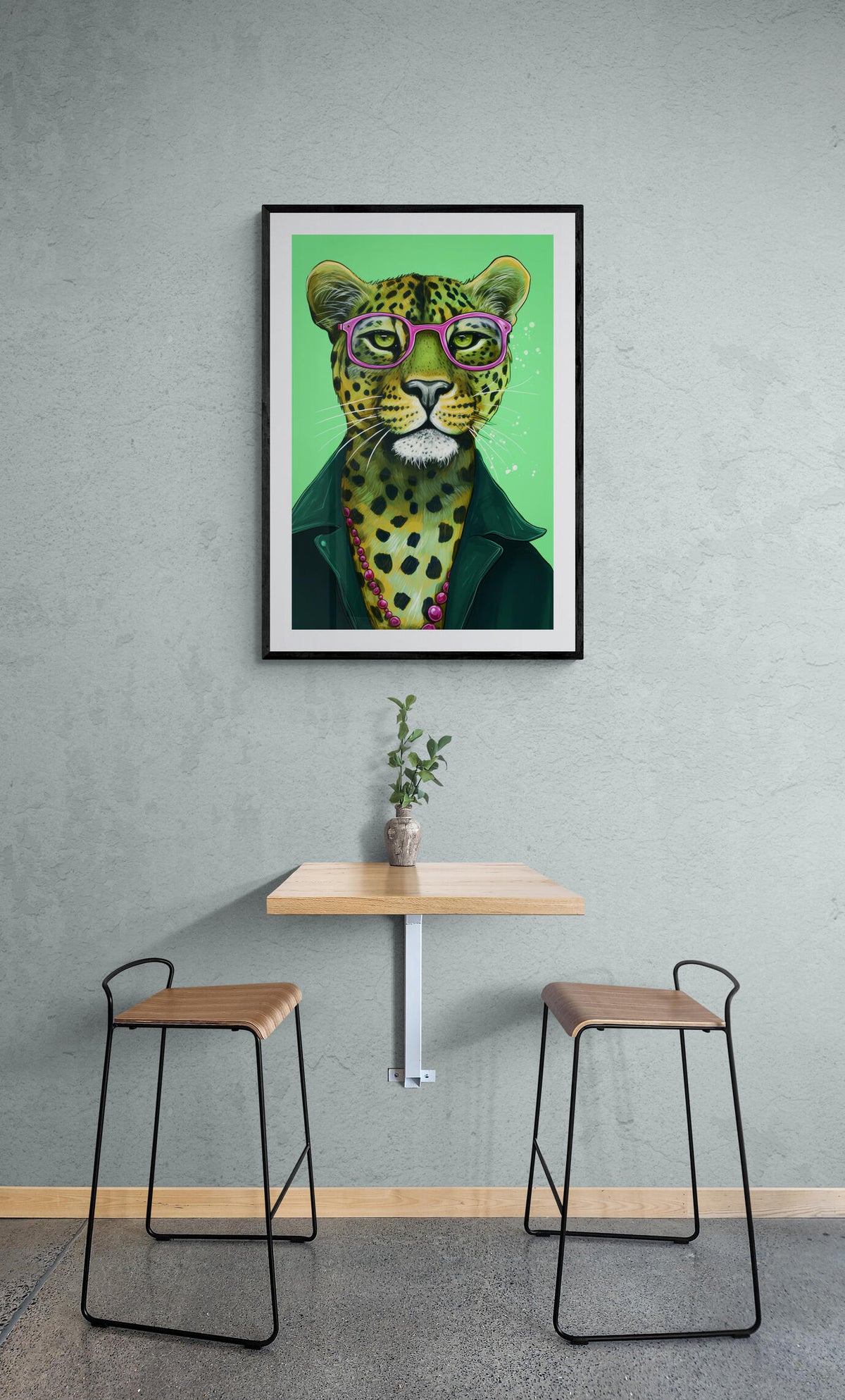 Jaguar con Gafas en un interior