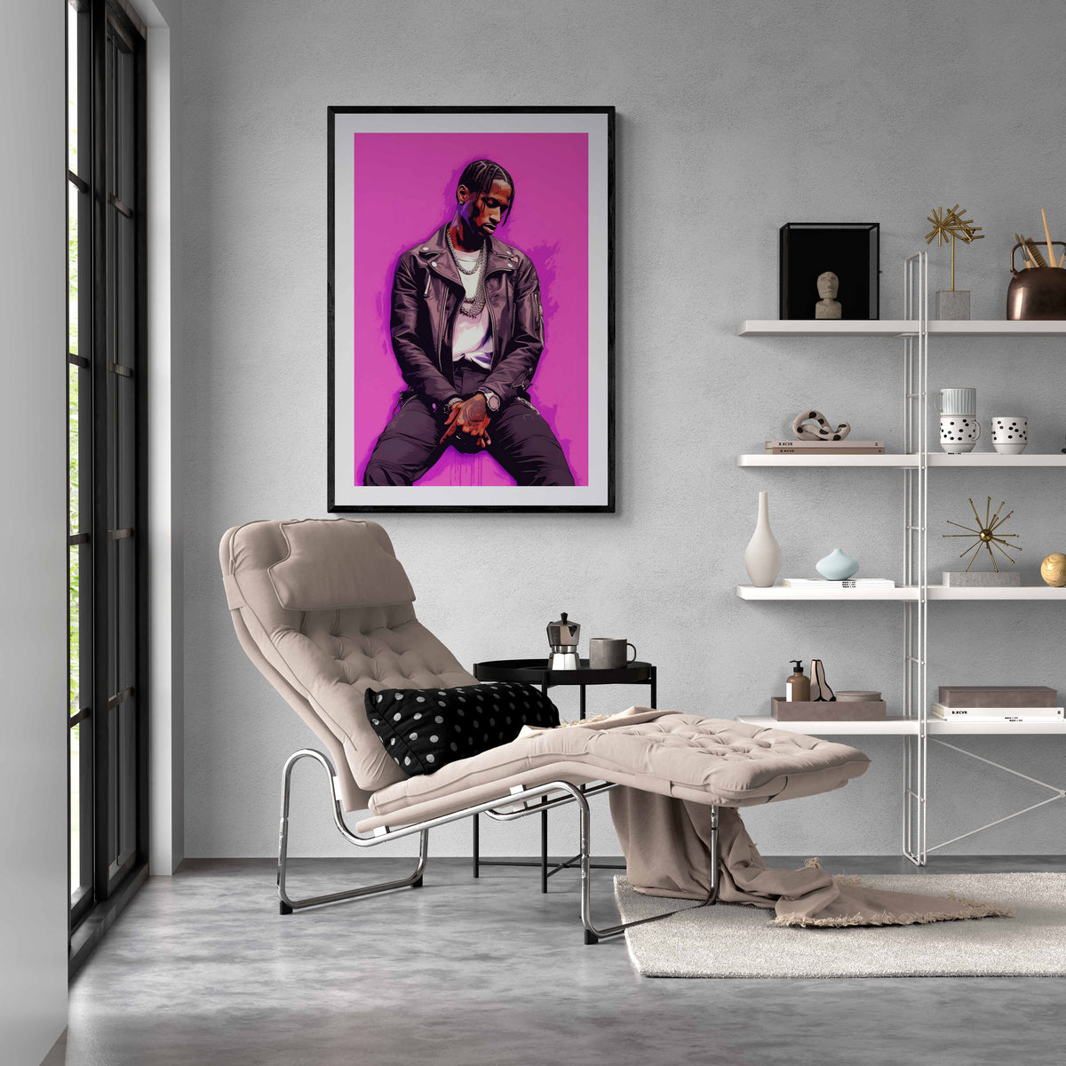 Travis Scott Roze en un interior