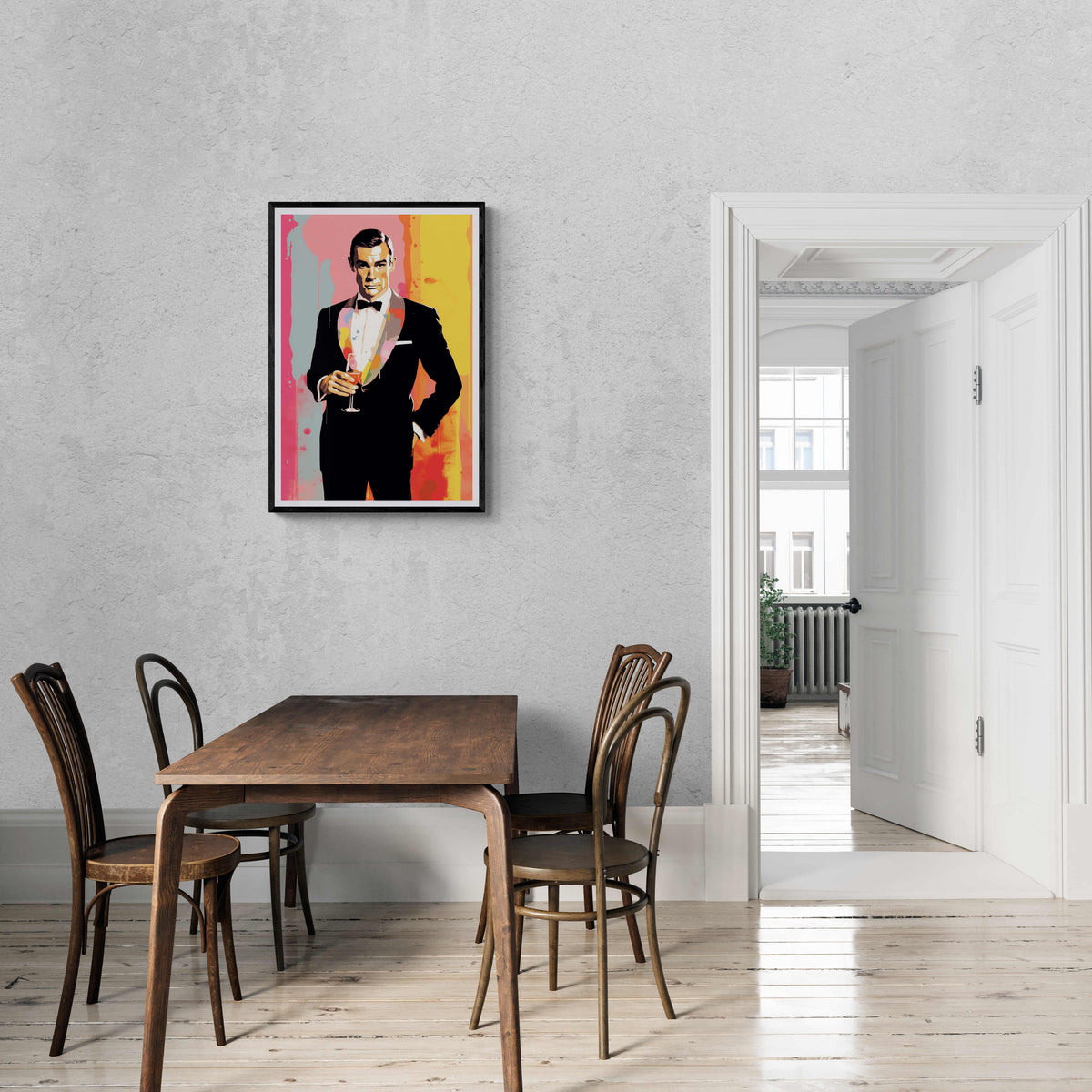 James Bond Warhole en un interior