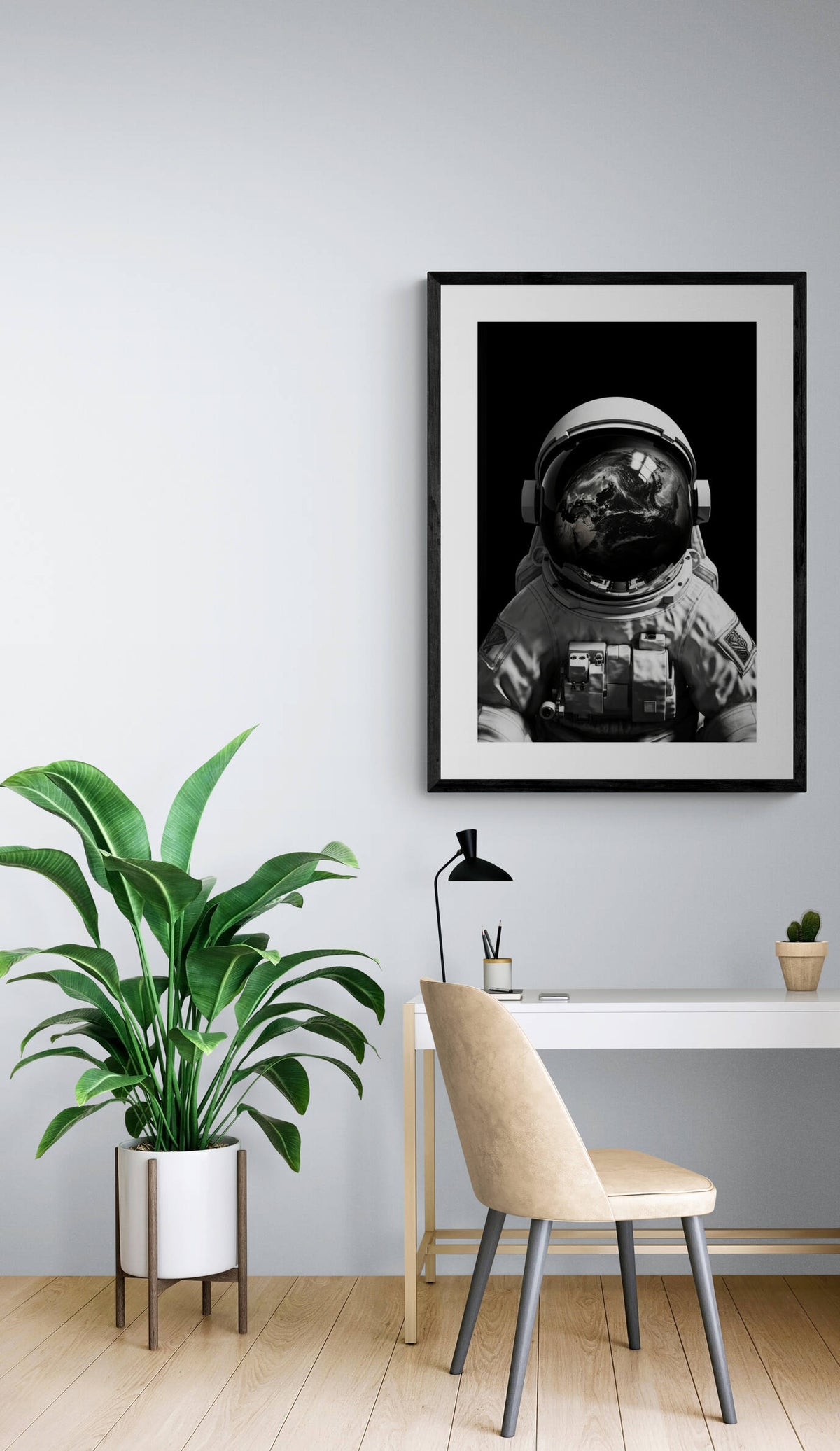 El Astronauta en un interior