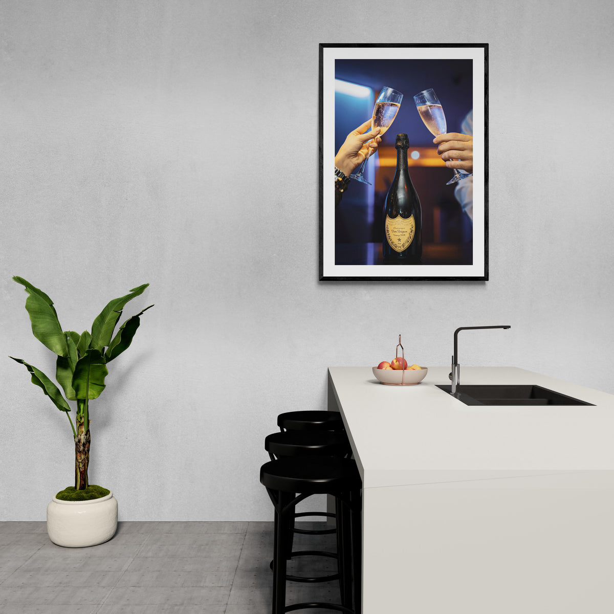 Dom Perignon Cheers en un interior