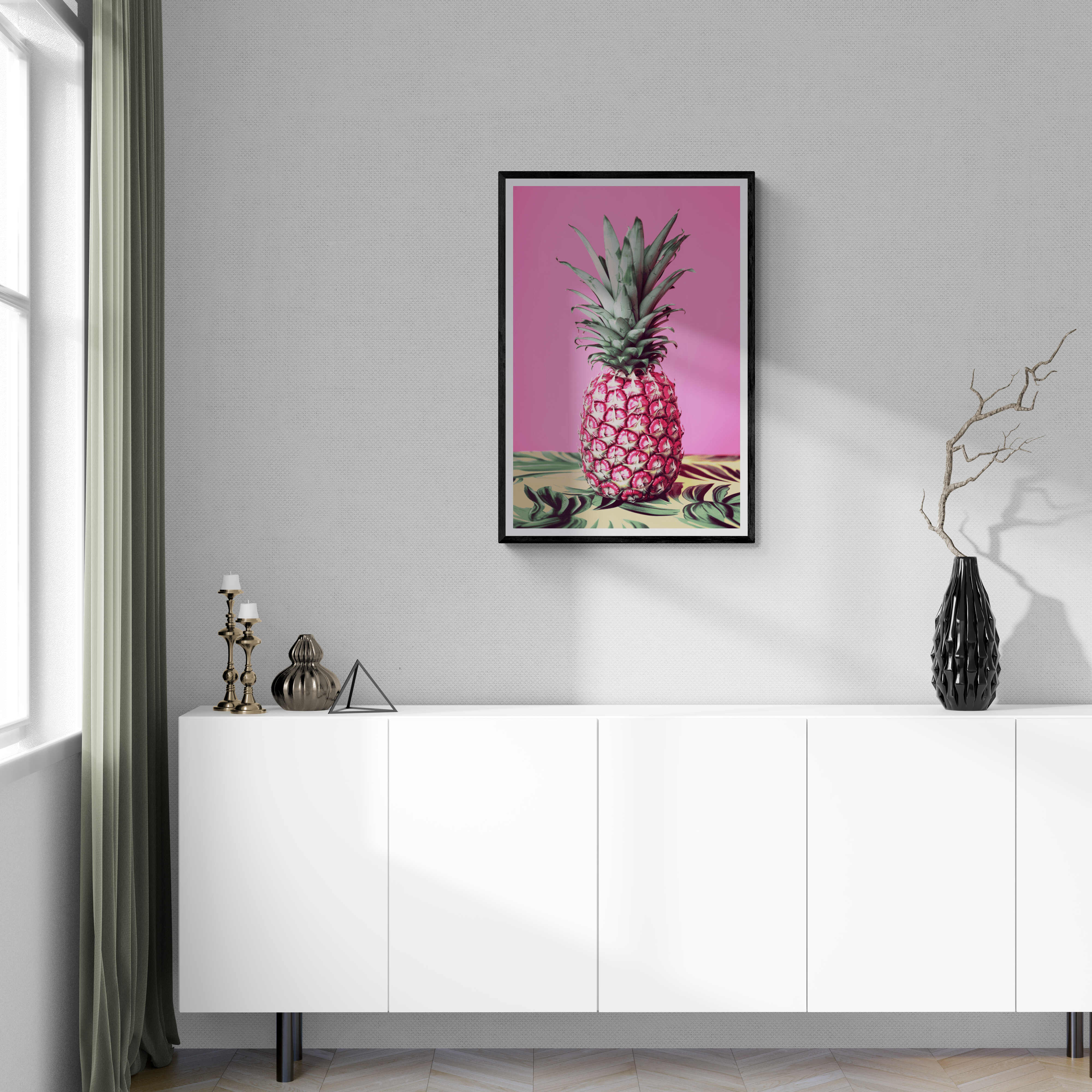 Ananas auf dem Tisch