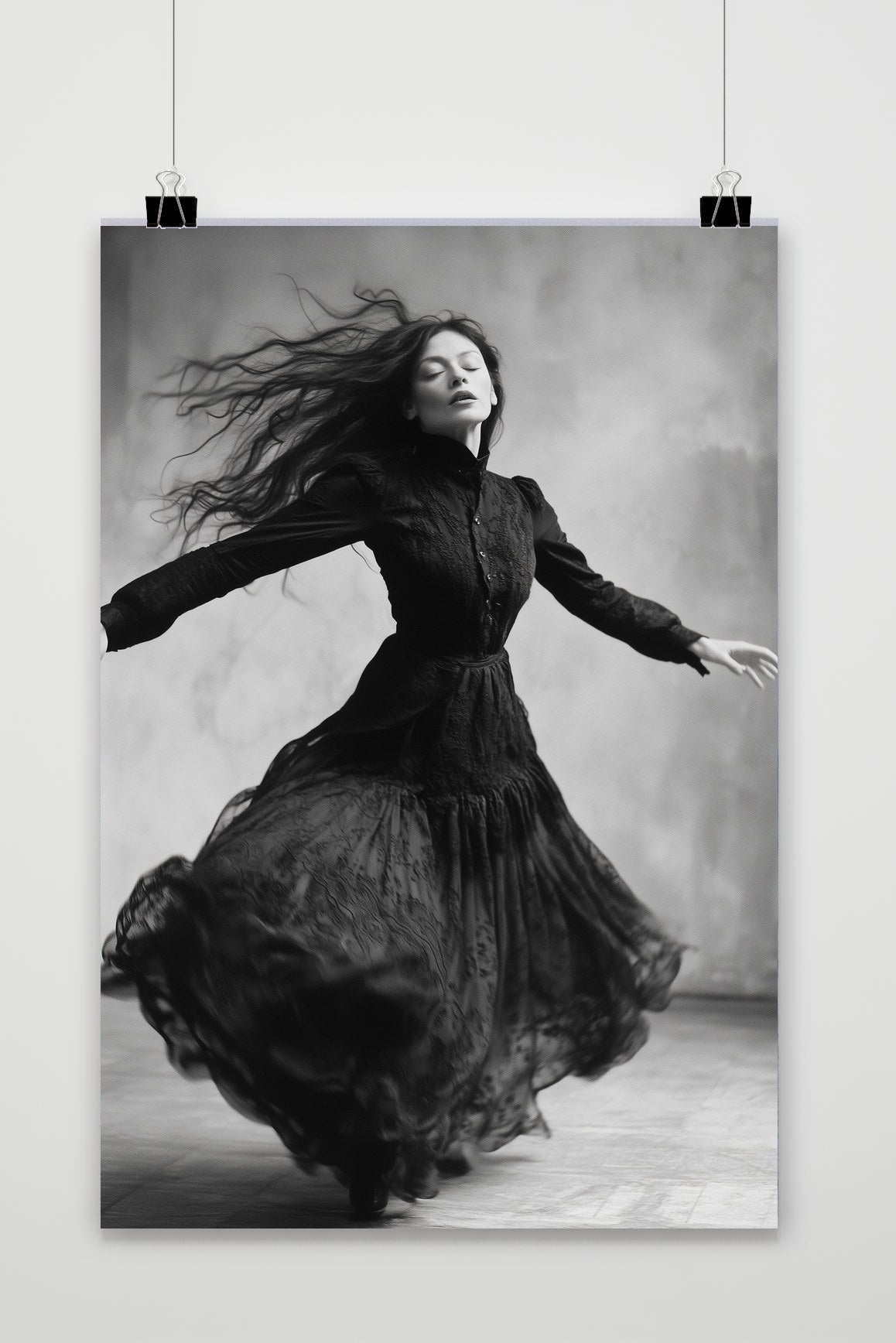 Affiche Dancing Woman Noir &amp; Blanc de 25 Artstreet