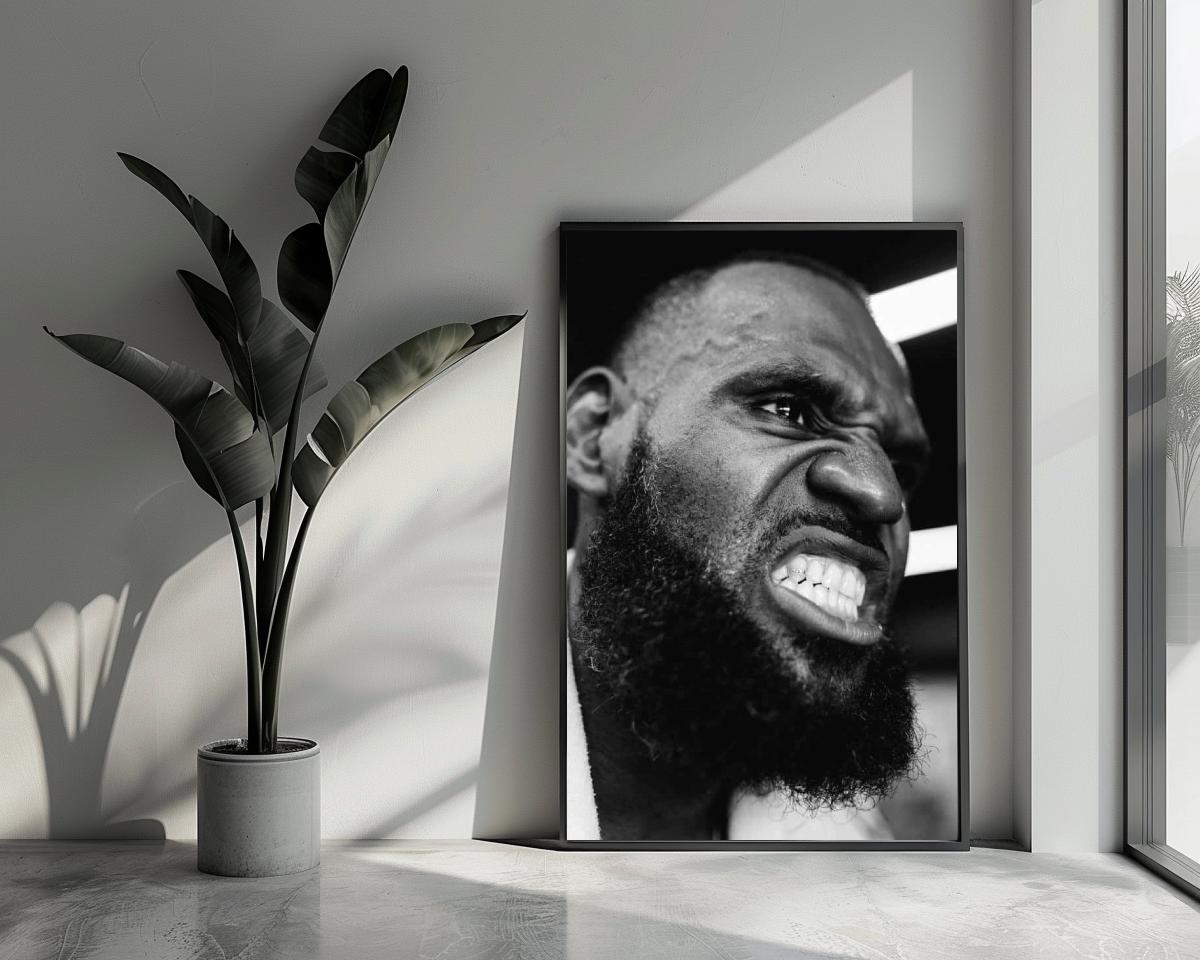 LeBron James B&W poster van 25 Artstreet