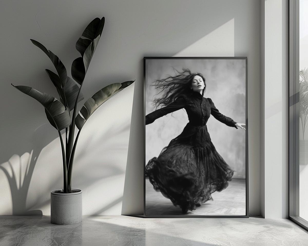 Dancing Woman B&W poster van 25 Artstreet