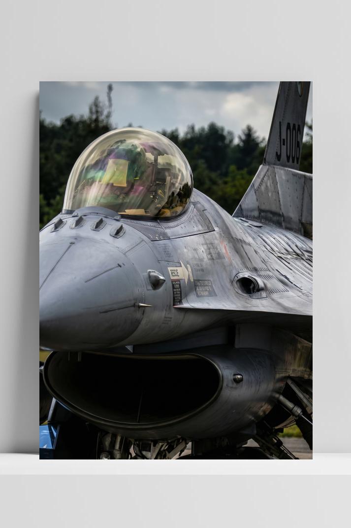 F16 Straaljager op 3mm aluminium dibond