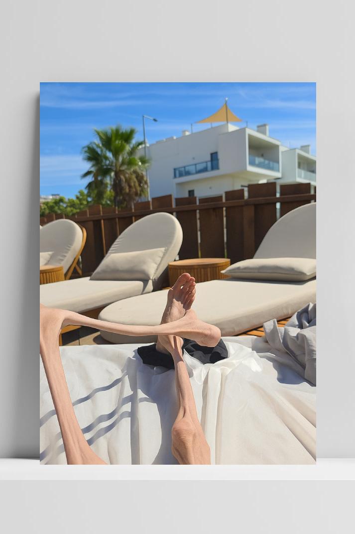 Thin Legs Sunbathing poster van 25 Artstreet