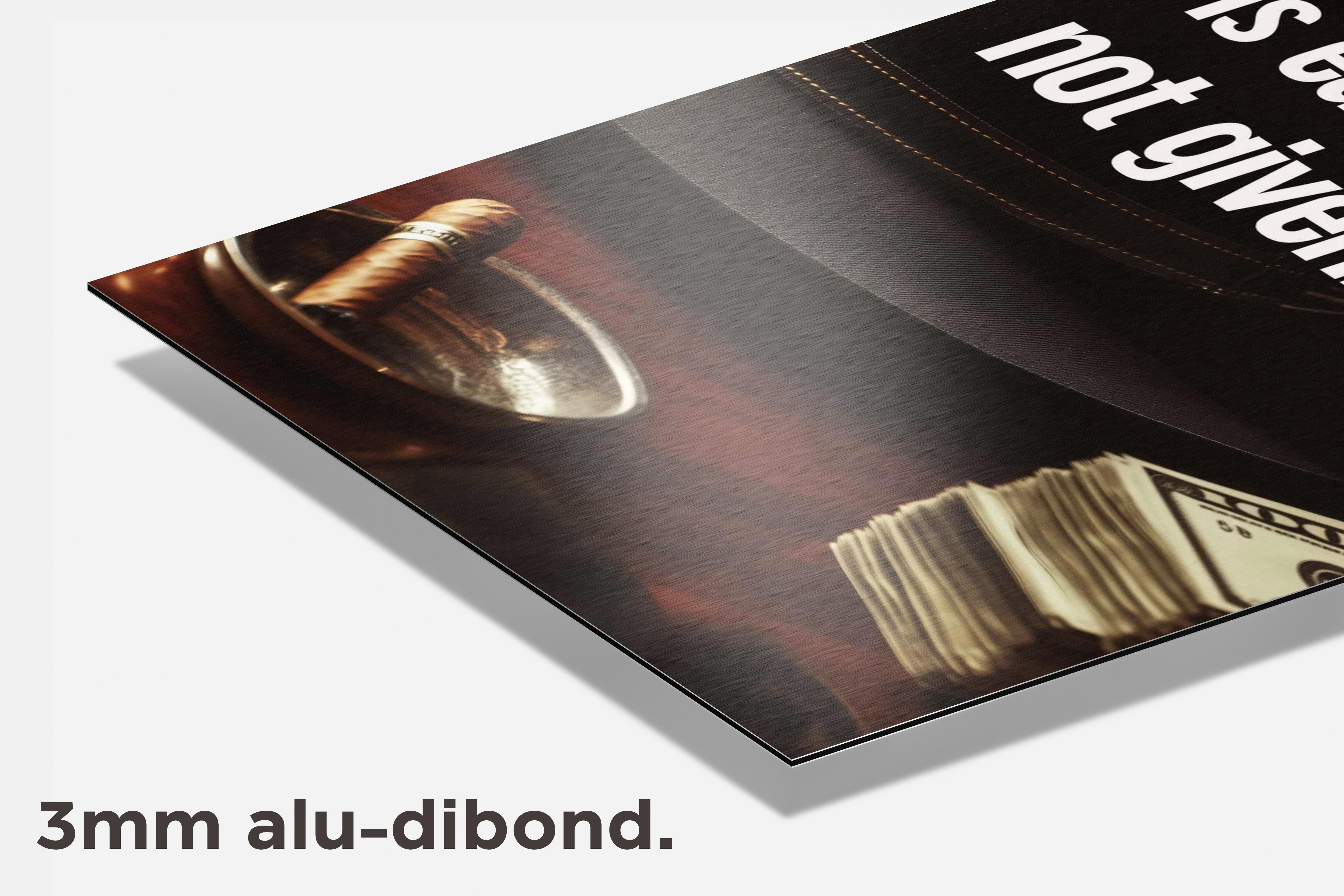 Respect is Earned Sigaar dibond detail
