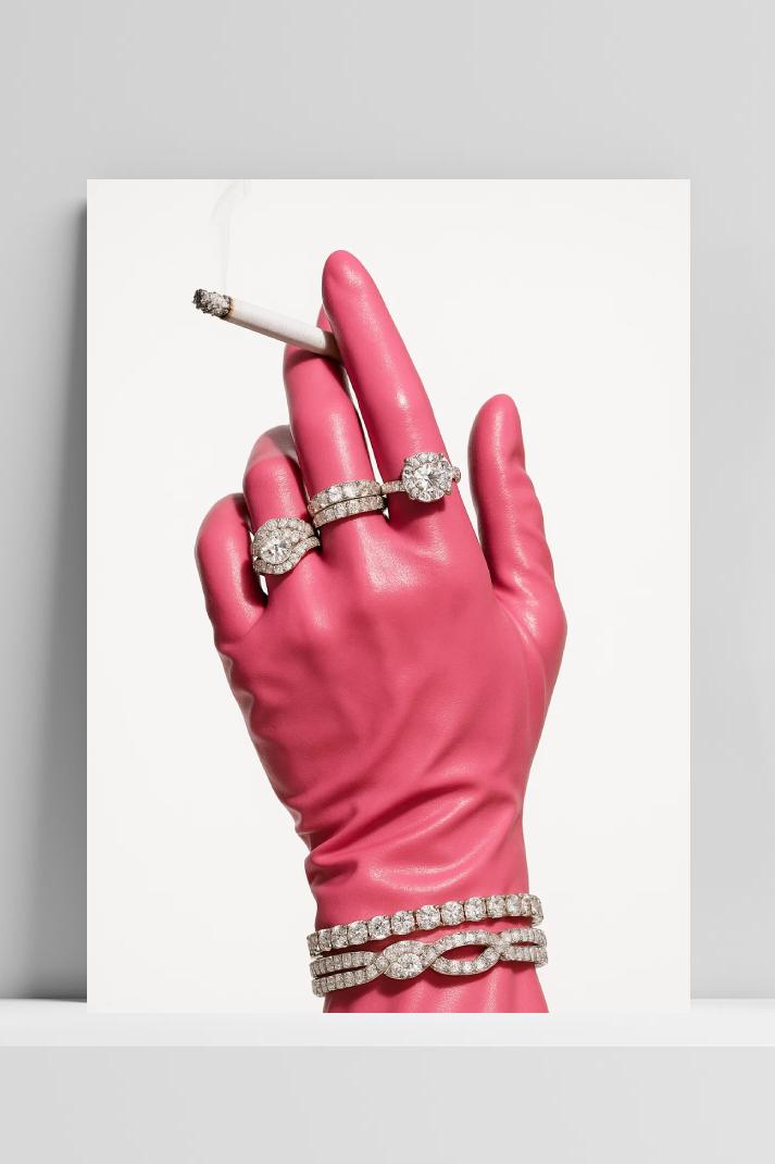 Diamonds Jewelry Cigarette op 3mm aluminium dibond